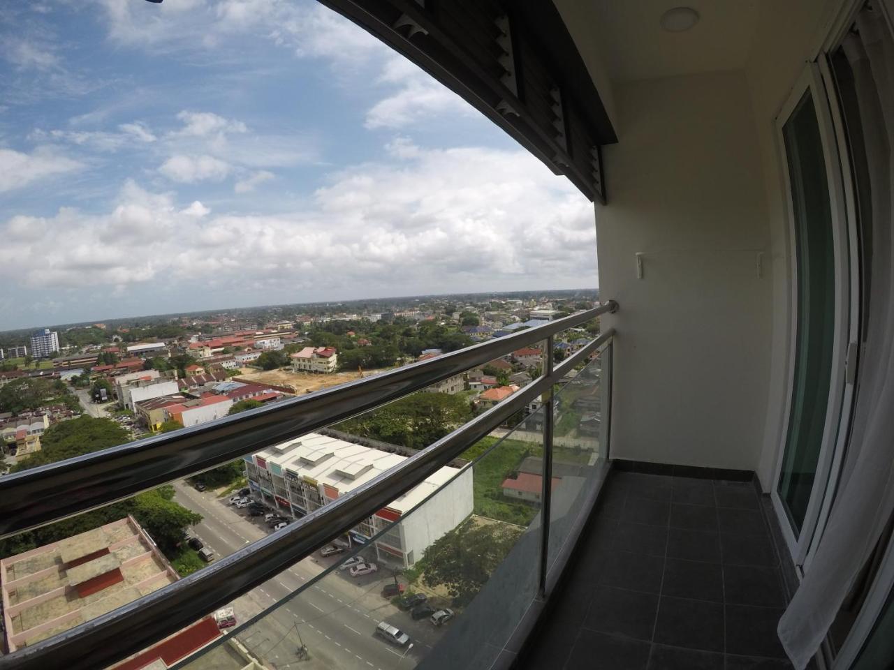 Zulanie Family Studio At D'Perdana Apartment, Spacious And Cozy With Pool, Free Wifi & Netflix Kota Bharu Exterior foto